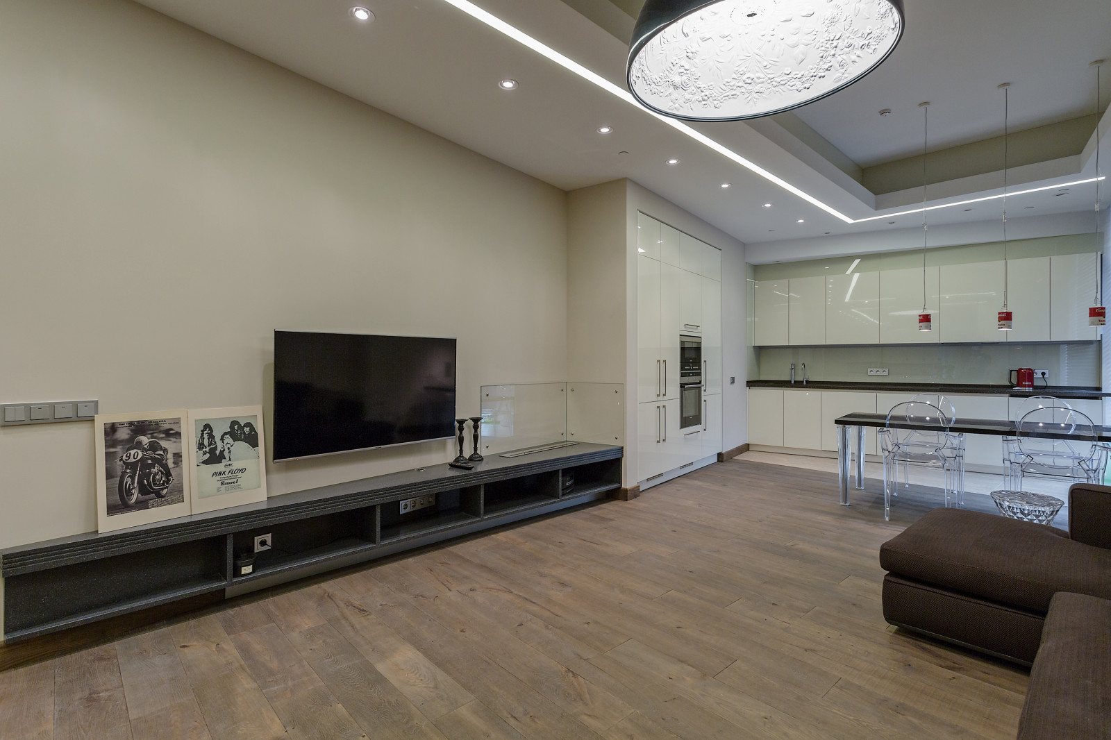 Просторная 4х комнатная квартира на Дубровке