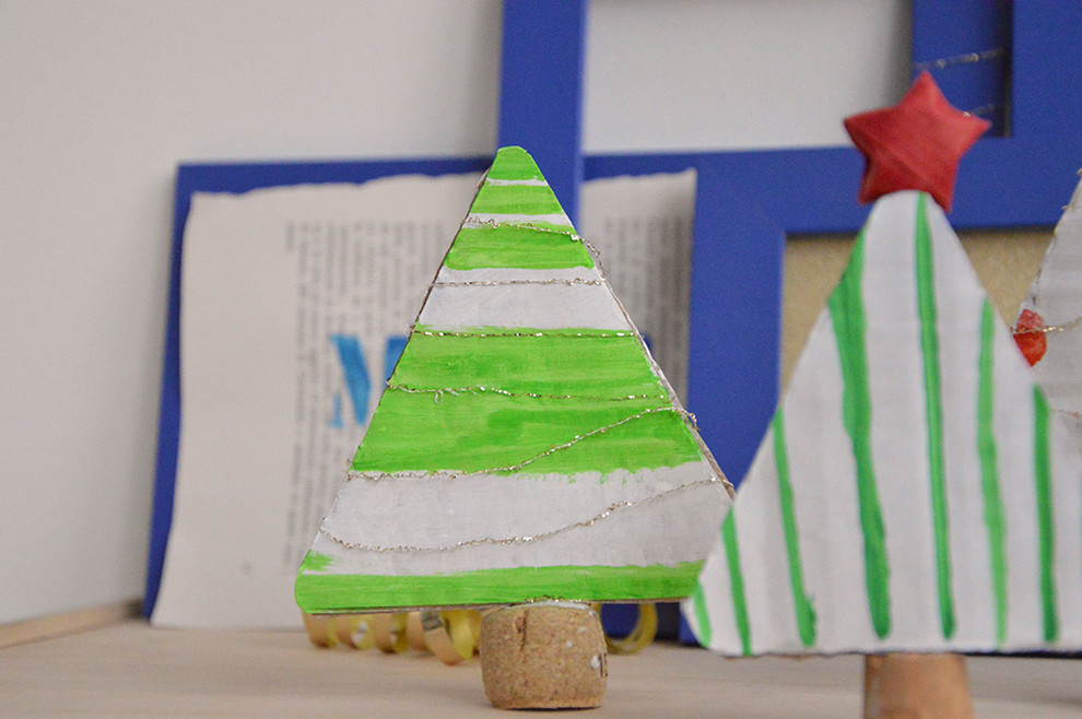 Фотоохота: Ёлки из бумаги, которые можно сделать за час