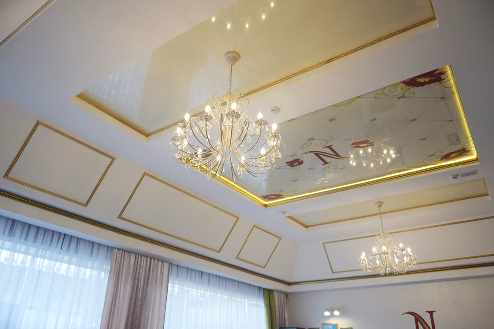 The Royal Cabinet / Королевский кабинет. Реализован