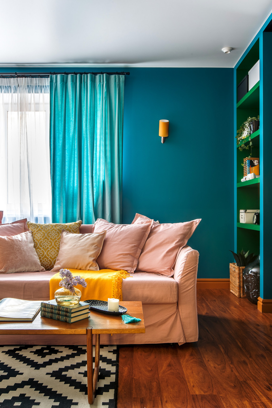 Весна в доме