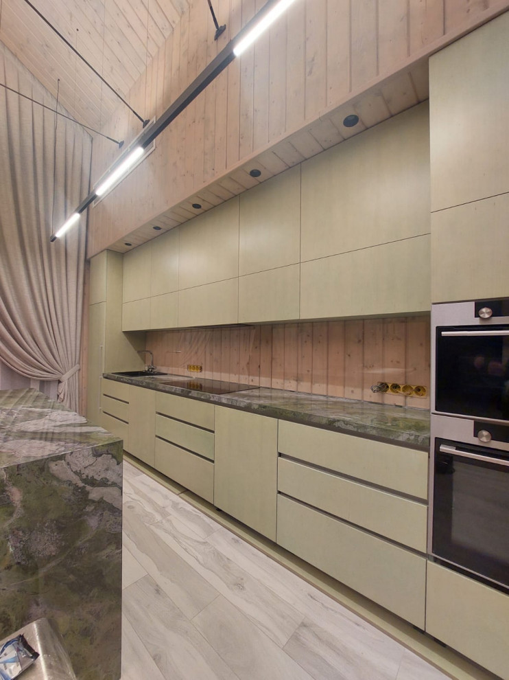 Стеклянный фартук