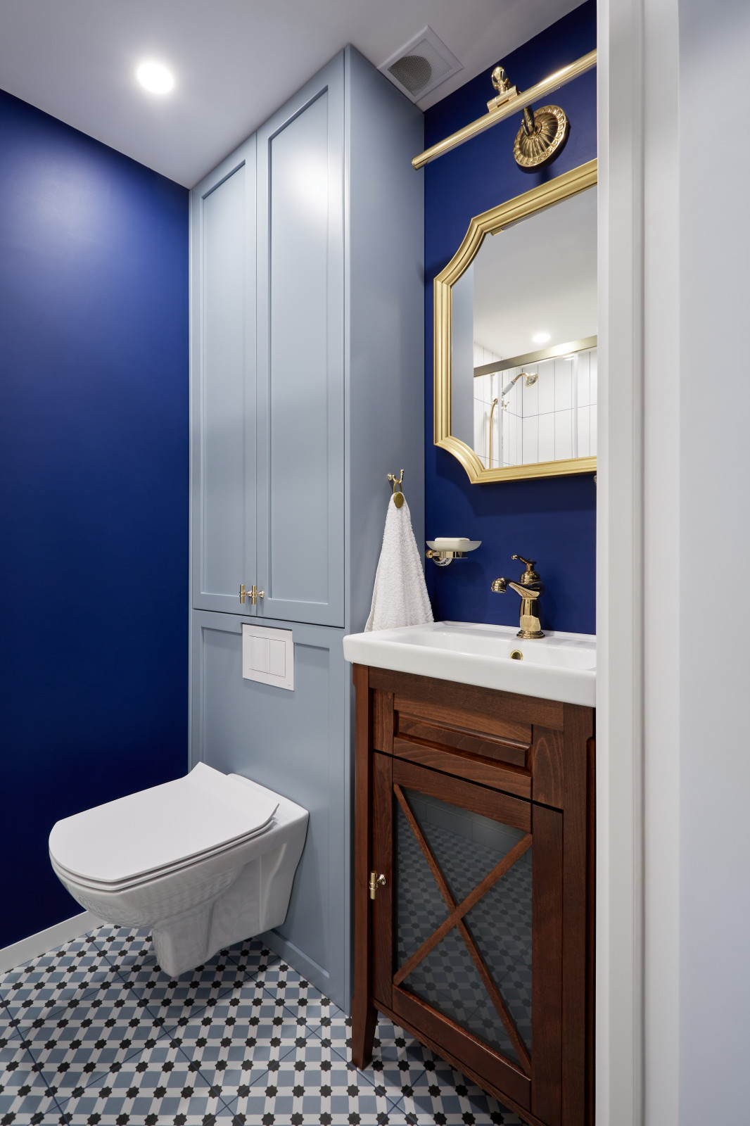 Студия со вторым уровнем