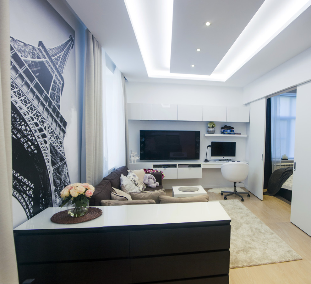 На улице Гастелло