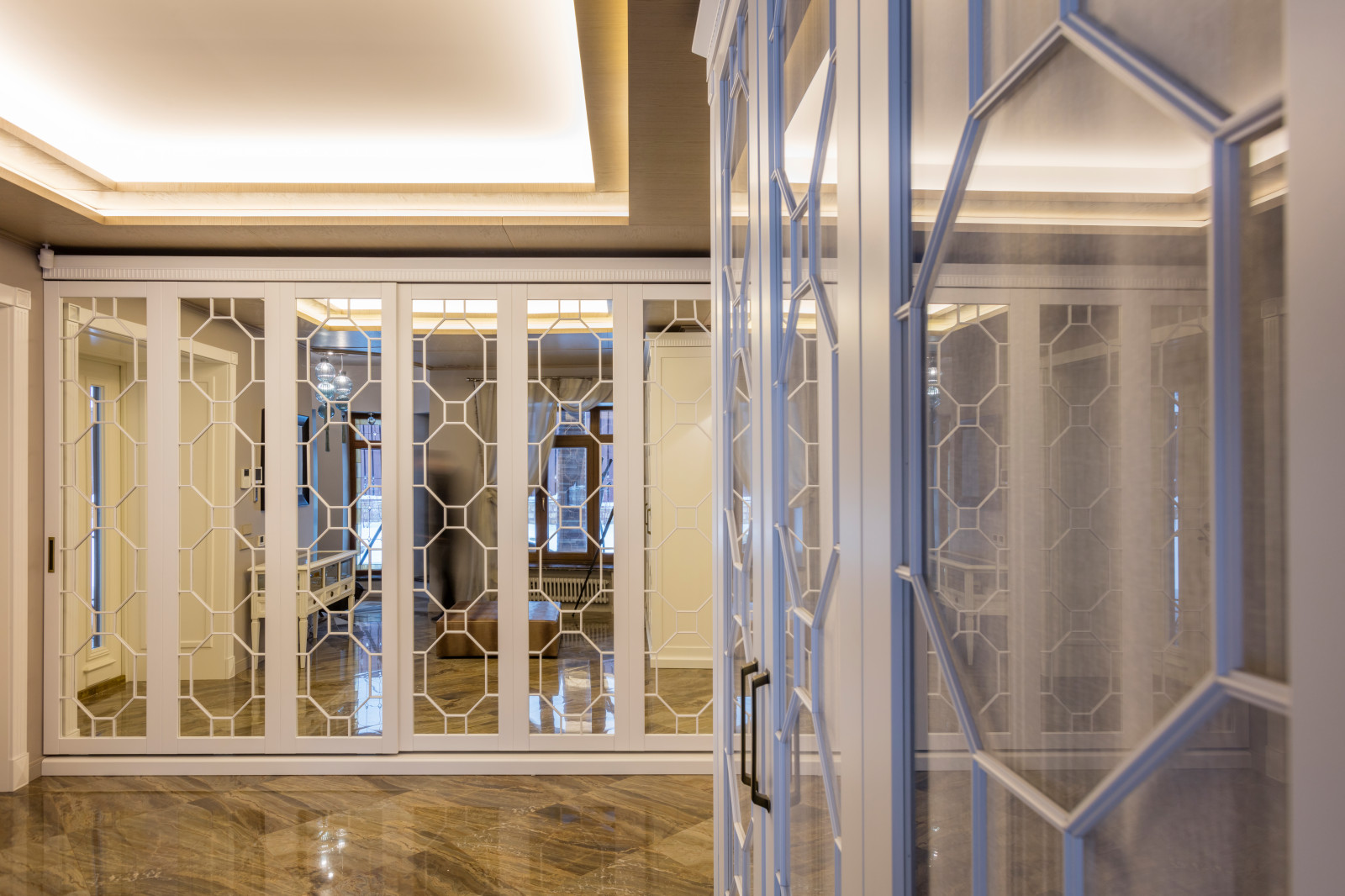 Гардеробный шкаф.