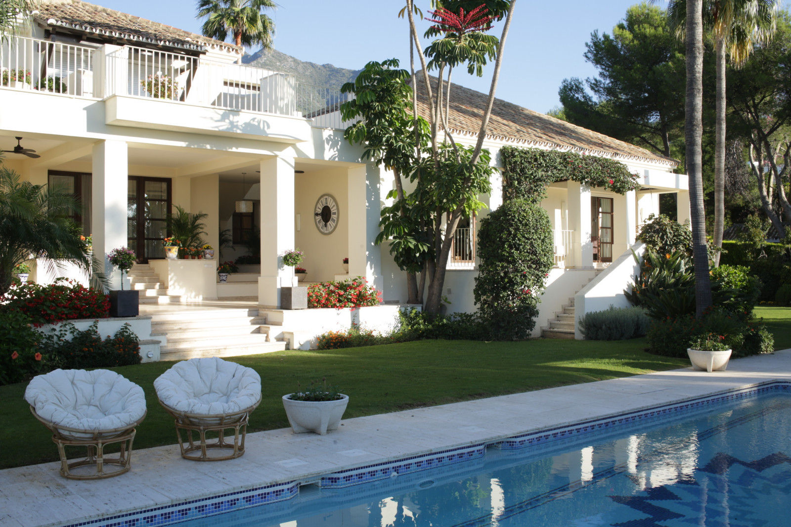 Вилла у моря