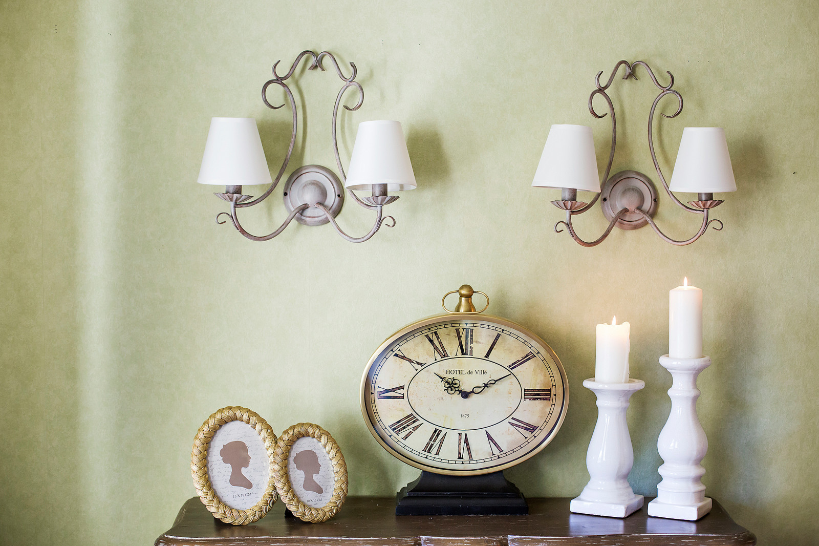 Декоративный камин, как символ домашнего очага