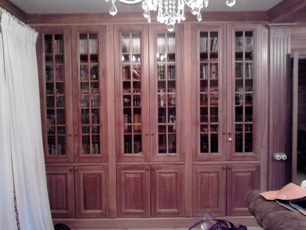 Кабинеты и библиотеки.