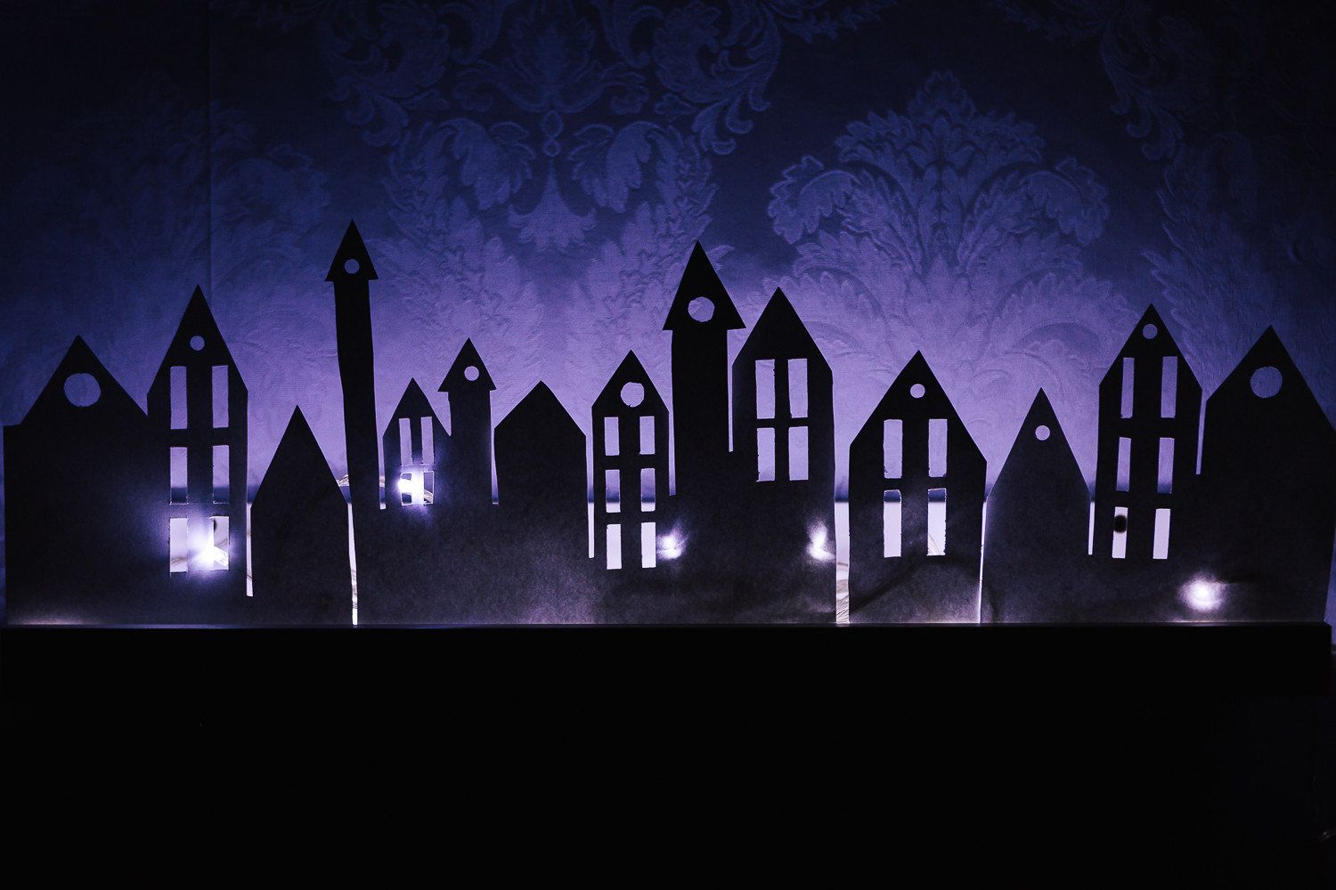 Своими руками: Вырезание из бумаги — волшебство на полке из ИКЕА