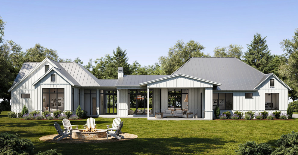 Vineyard Traditional Farmhouse