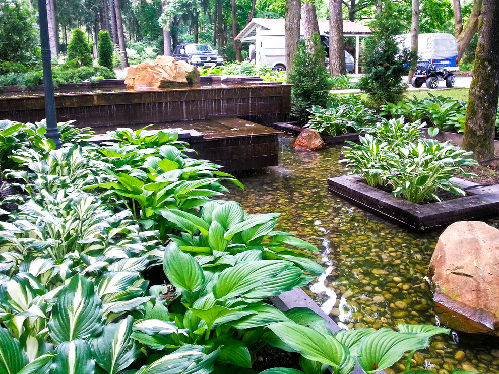 Искусственный водоем в стиле Лофт.