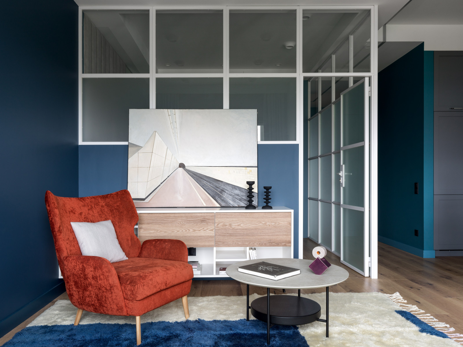 Идея зонирования спального и гостиного пространства