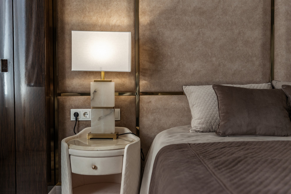 Дом с бассейном