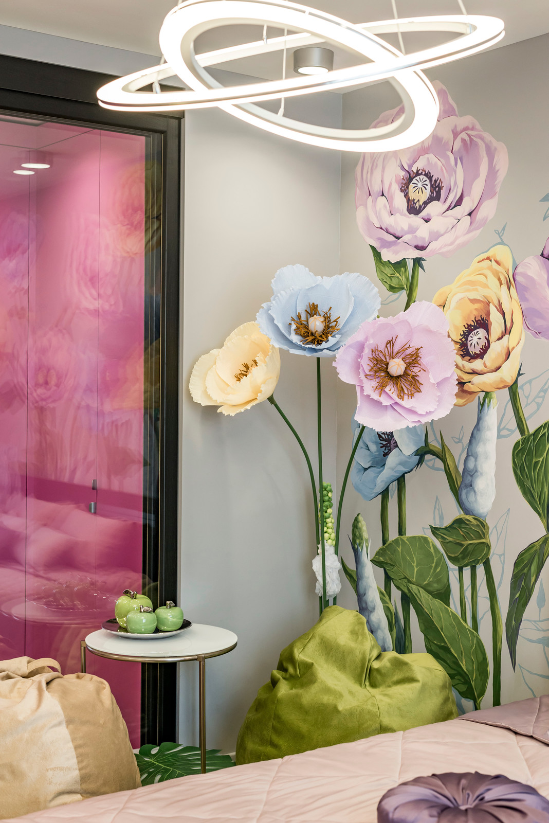 Школа ремонта на ТНТ" Цветы для кадетки"