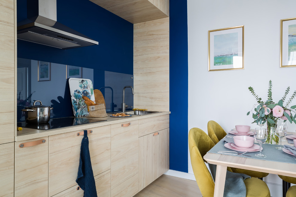 Квартира в современном стиле с яркими акцентами