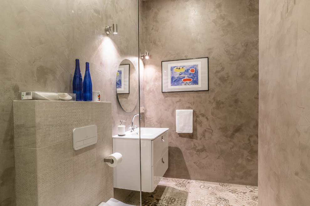 ИСПАНСКАЯ РИВЬЕРА. ДОМ НА СКЛОНЕ.