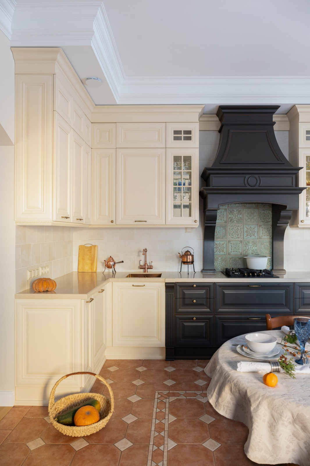 Обложка проекта: Гостиная с аркой