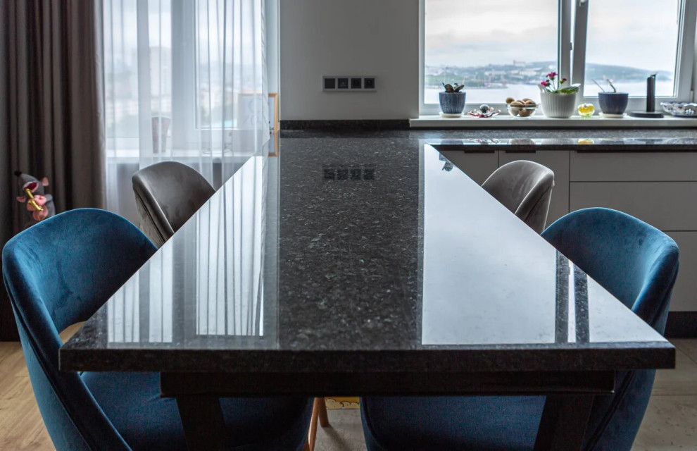 Столешница из гранита Blue Pearl