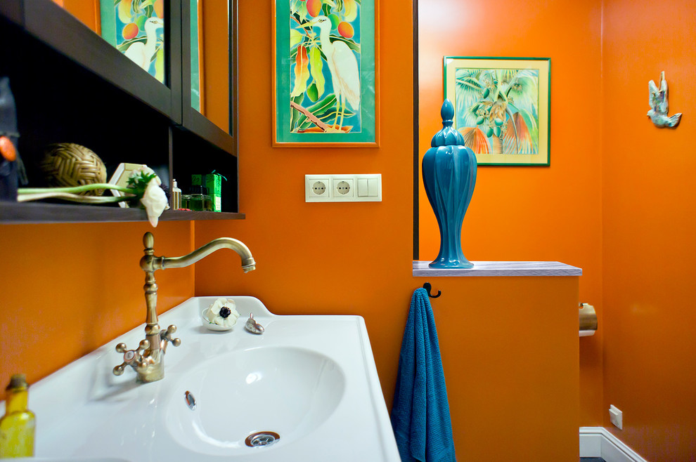 Яркий санузел