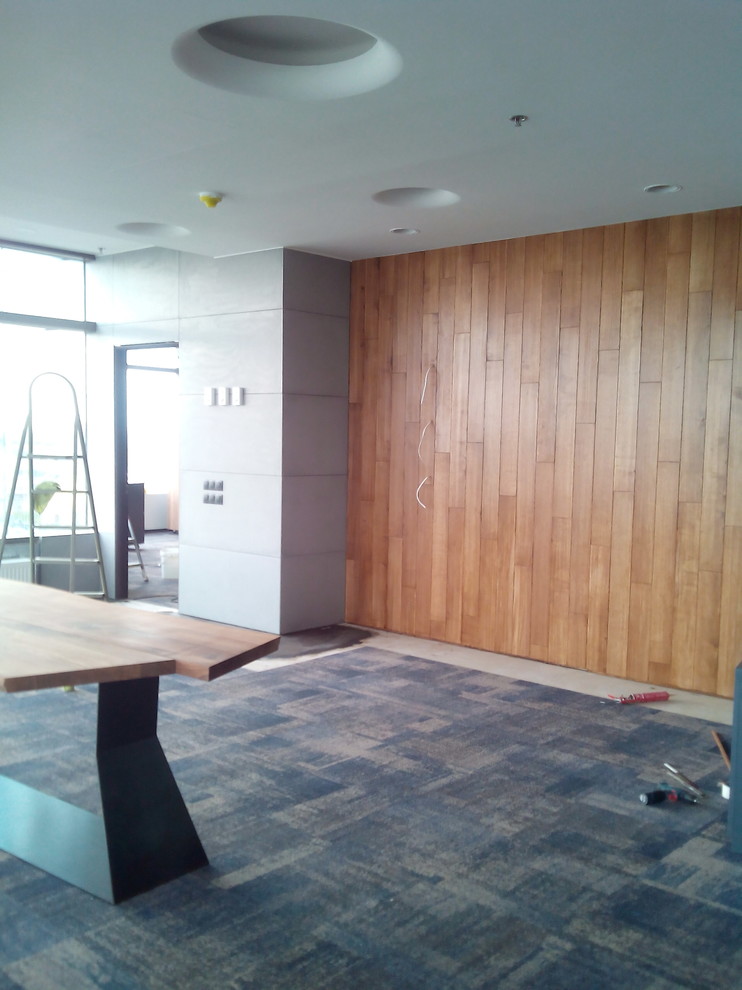 Обложка проекта: Использование напольных материалов для отделки стен.