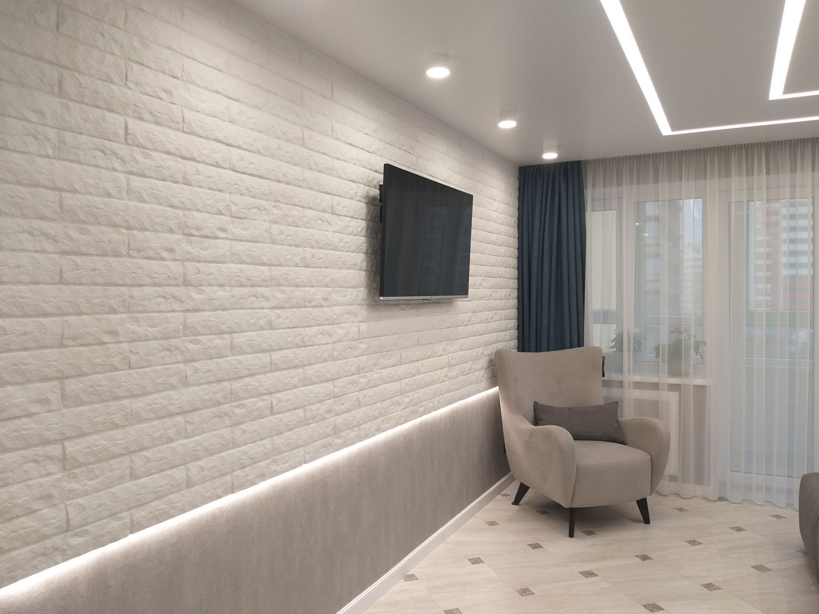 Ремонт трехкомнатной квартиры под ключ (Мостовицкая, 11)