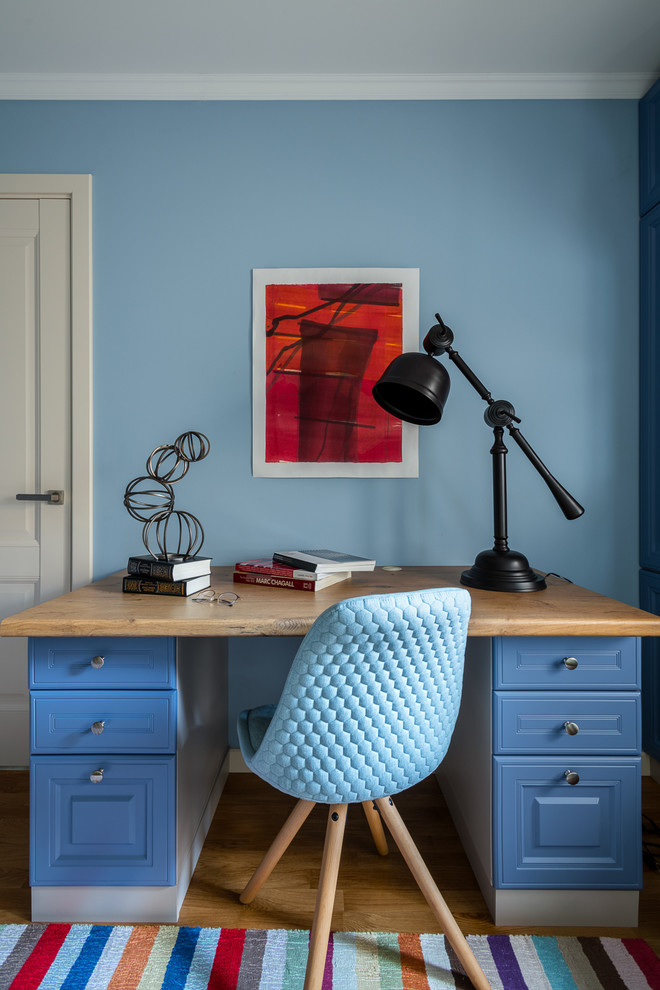 Наивное настроение. Яркая и свежая квартира в Москве.