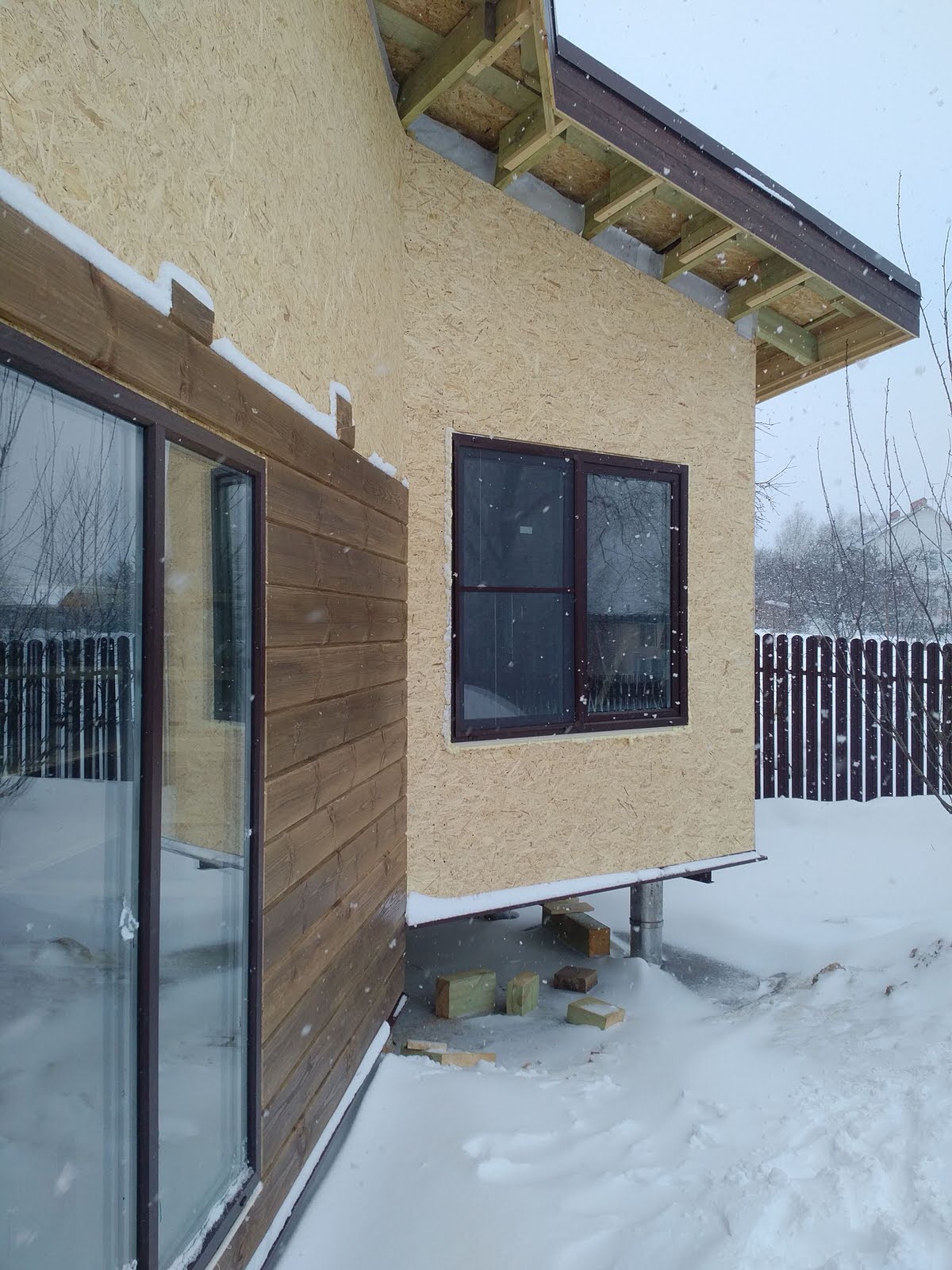 Обложка проекта: Небольшой каркасный дом