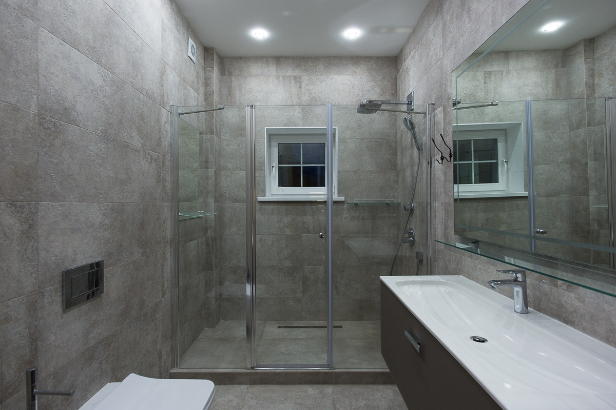 Душевая комната