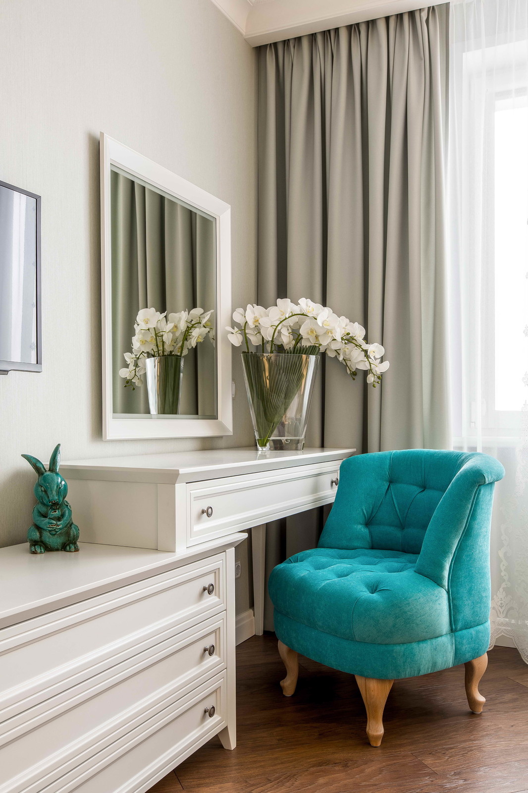 Интерьер с зелеными акцентами