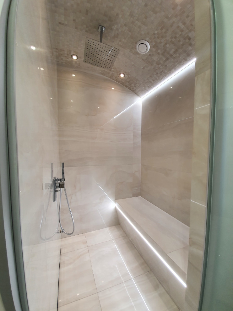 Дом из клееного бруса в пригороде Барнаула