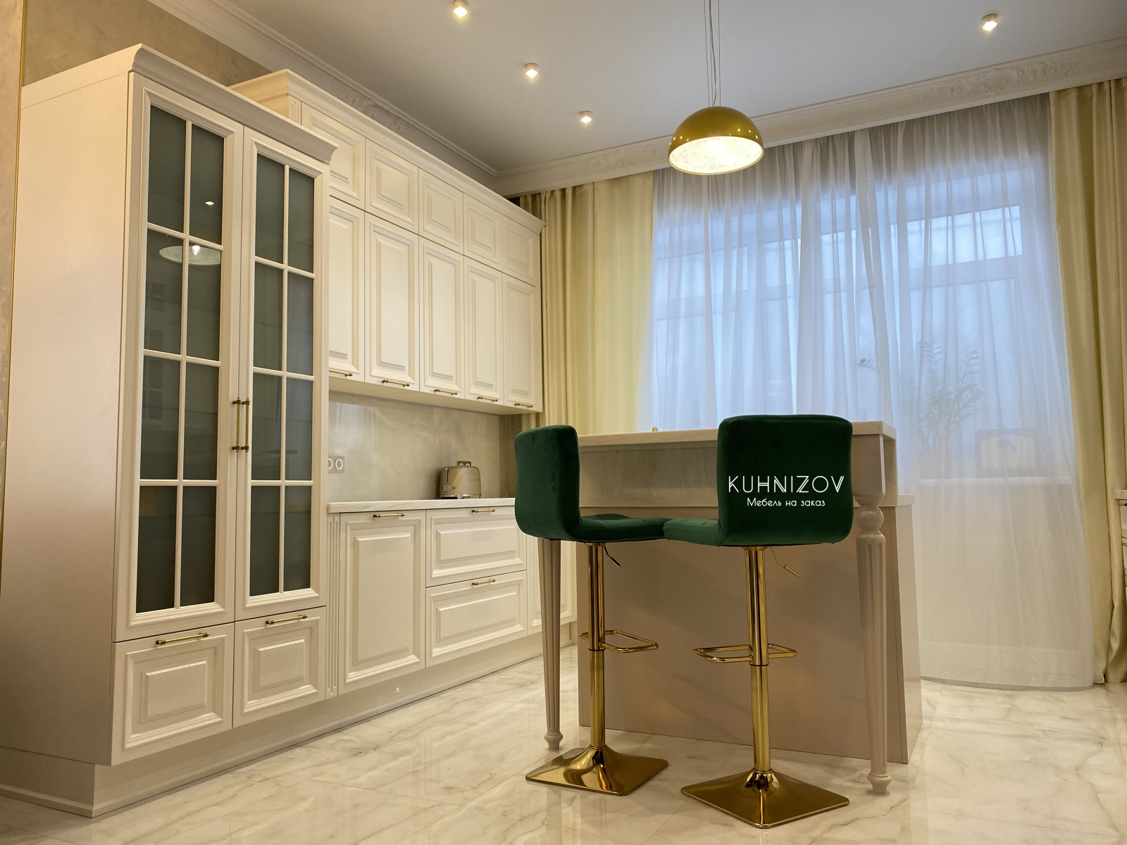 Кухня в частном доме в Подольске