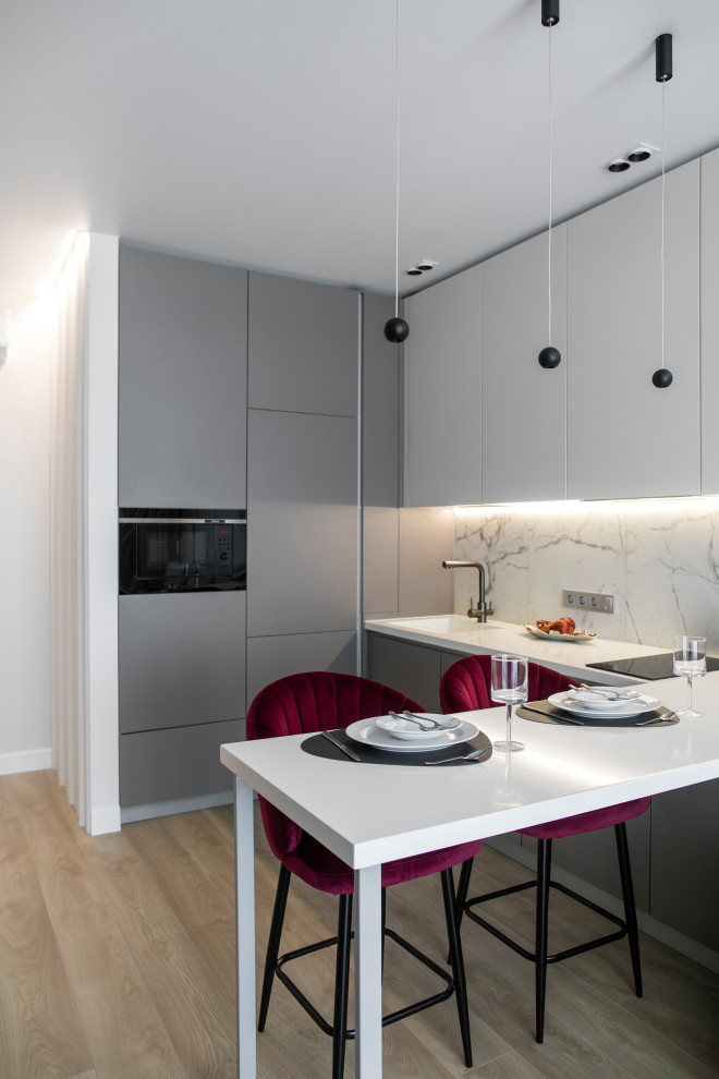 Однокомнатная квартира для молодой девушки. Ижевск, ЖК "Облака", 44 кв.м.