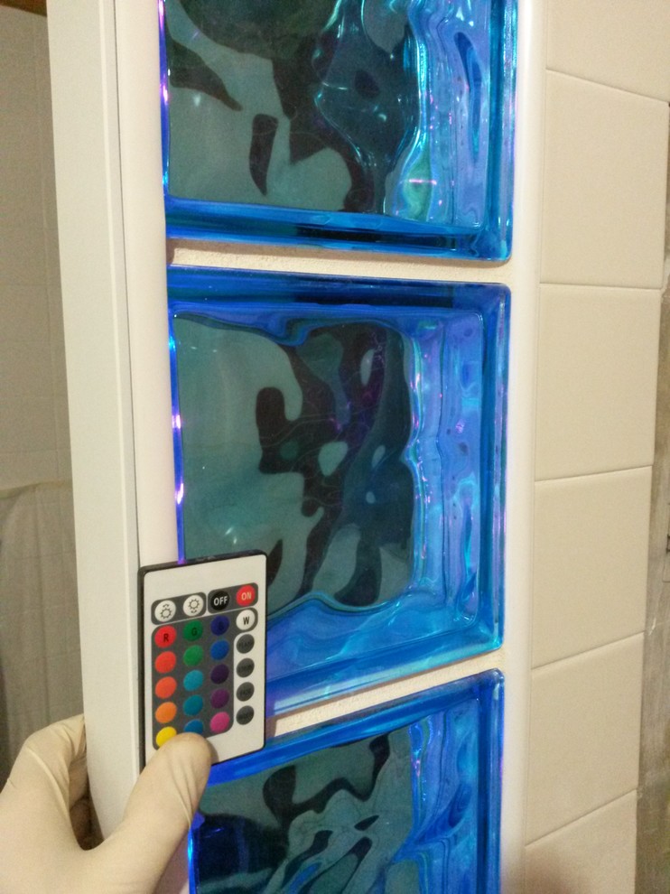 Монтаж стеклоблоков с подсведкой RGB