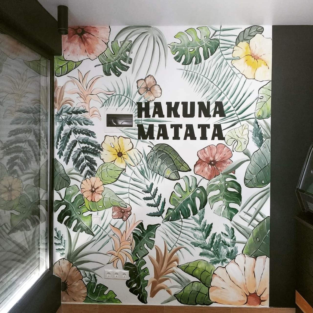 Роспись стен в кофейне