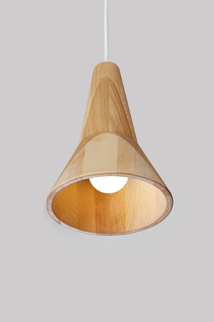 Светильники из массива березы и бука