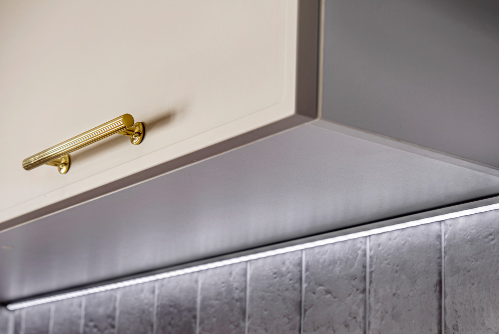 Кухня в коттеджном поселке "Новая Сергеевка"