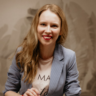 Юлия Андреева