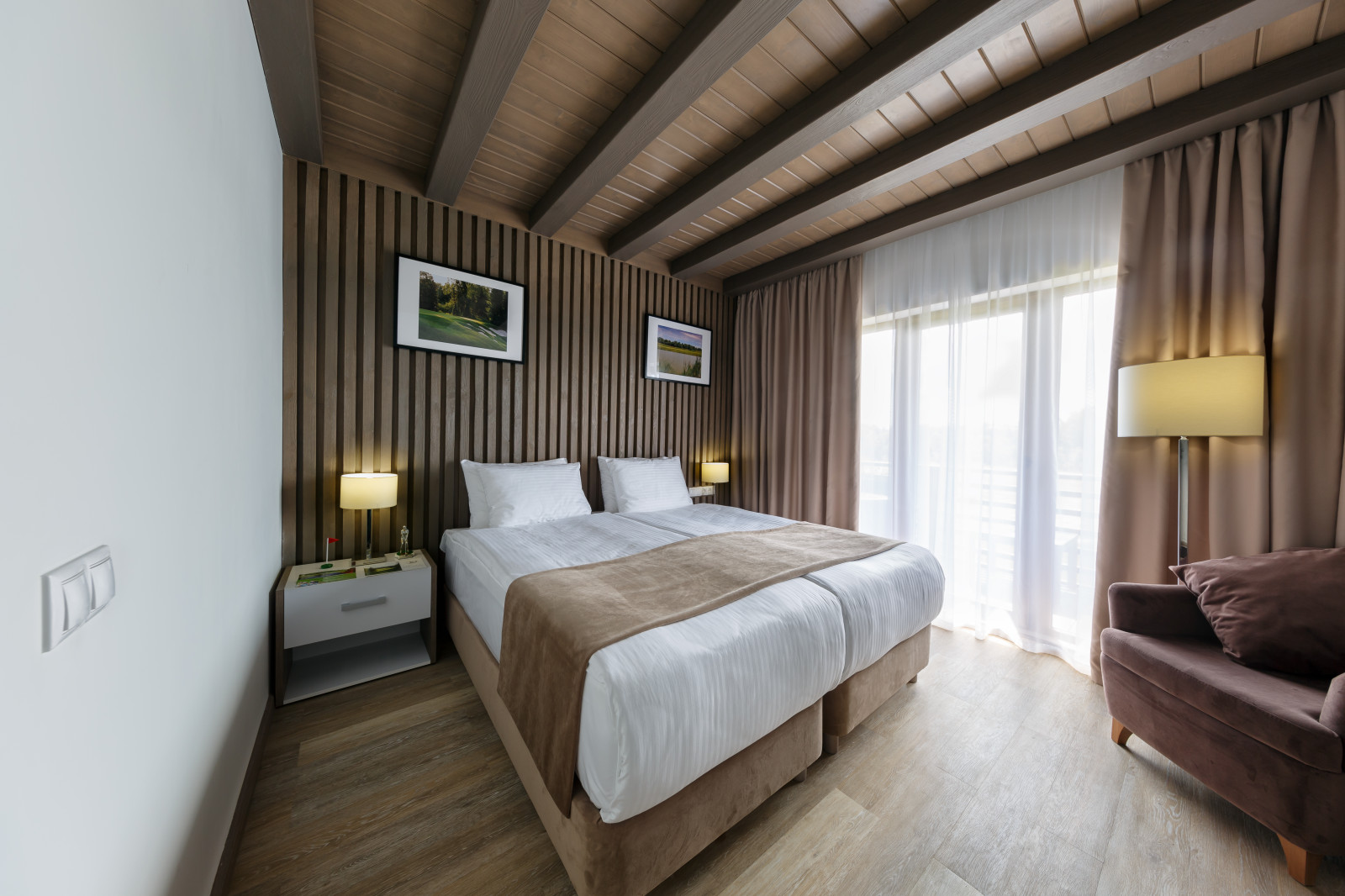 Обложка проекта: Студия в экостиле