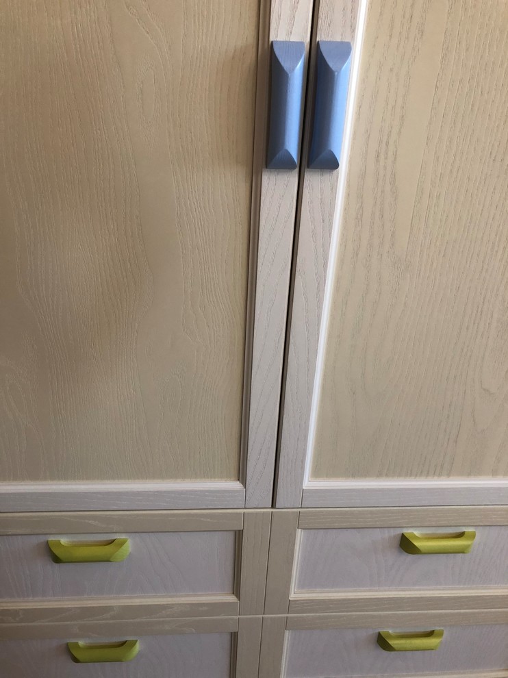 Обложка проекта: Реализация. Детская для двух сестёр в загородном доме из клееного бруса