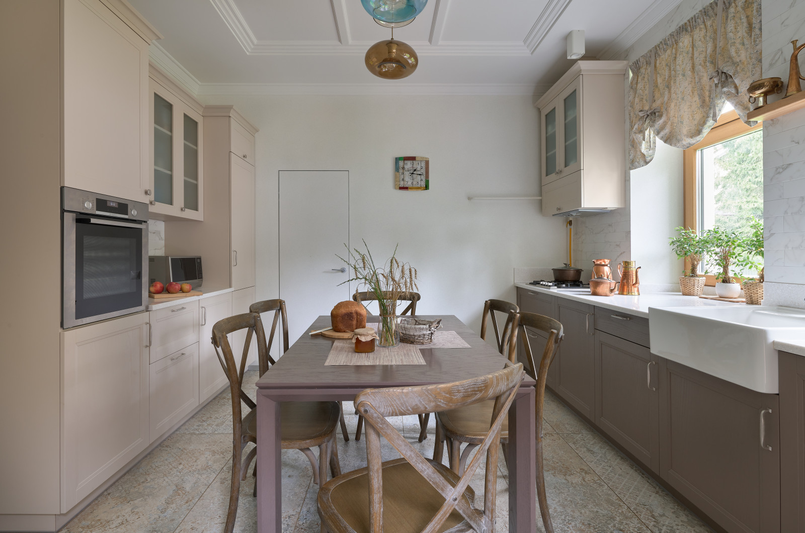 Кухня в загородном доме