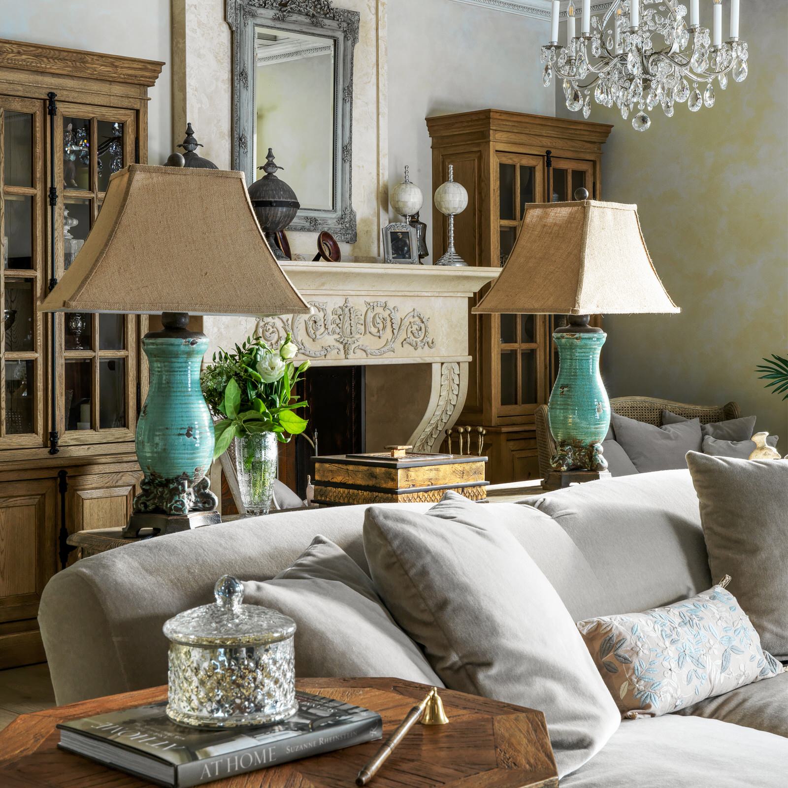 Дизайн гостиной в загородном доме