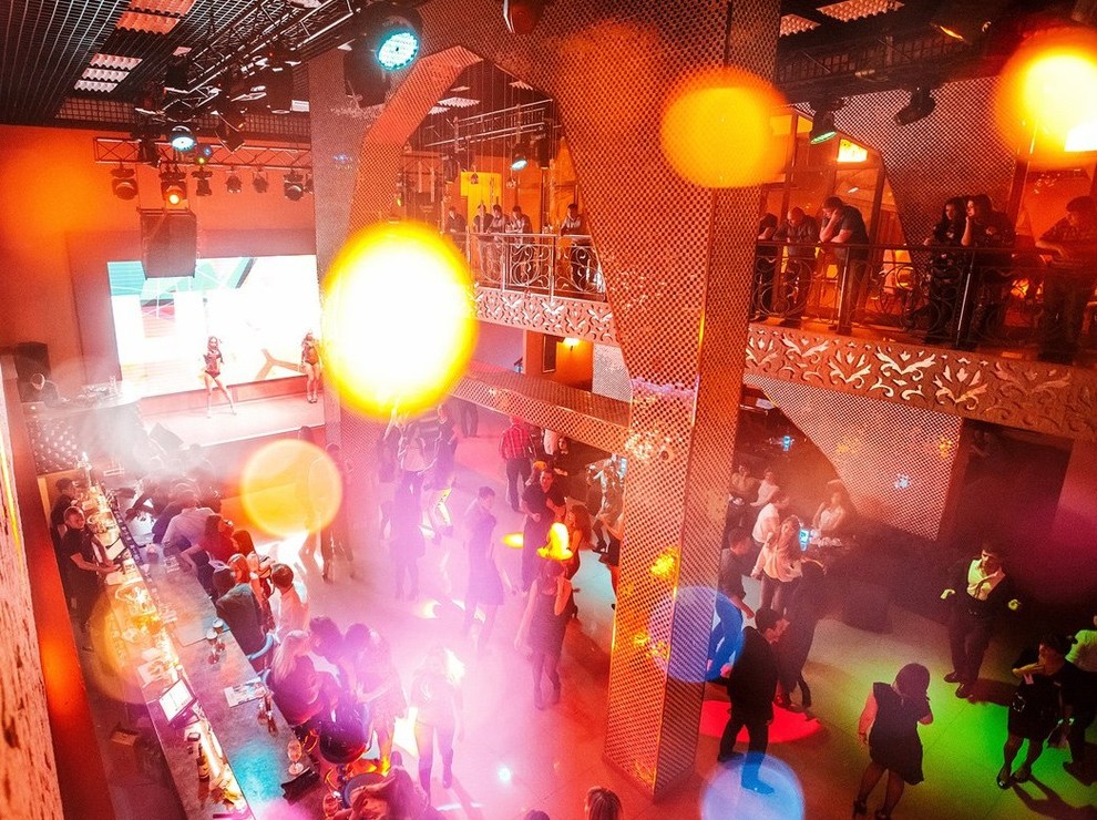 LIKE Resto-Club & Lounge