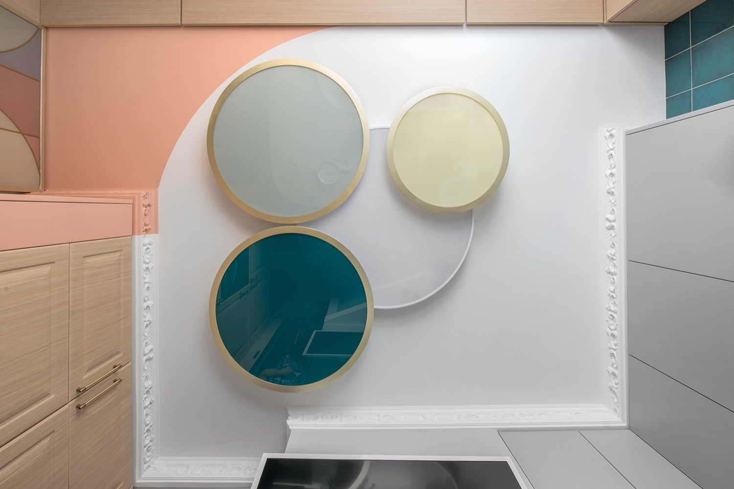 Кухня в бликах. Проект для квартирного вопроса