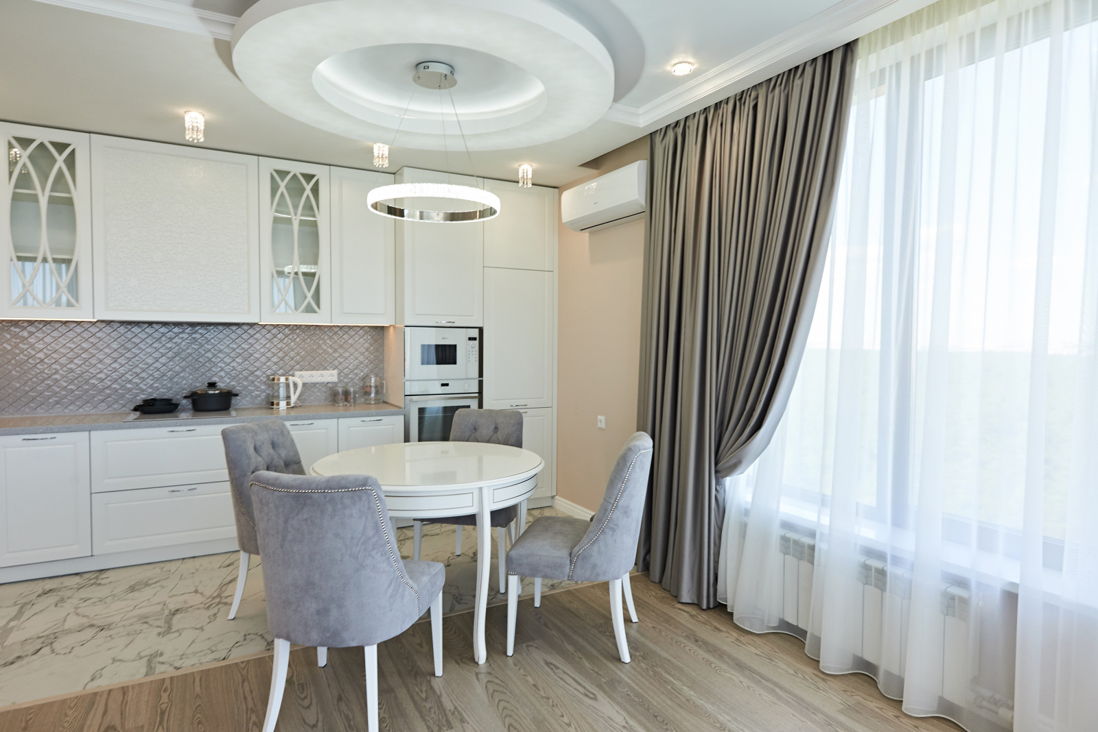 Неоклассика. Женский вариант.