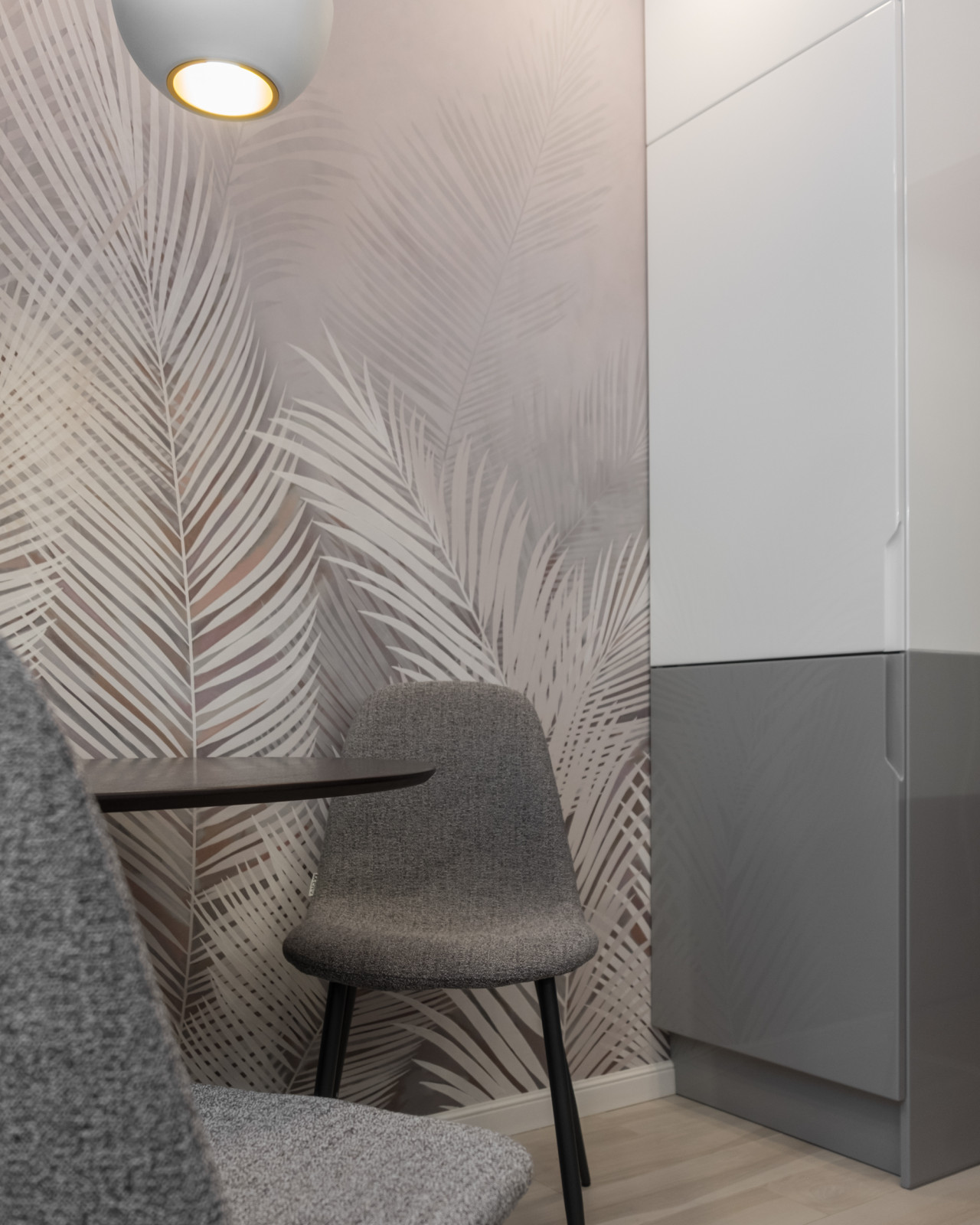 Стол и стулья под заказ