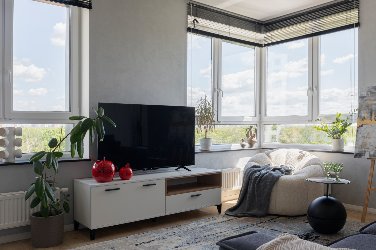 ЖК Московский 55м (реализация)