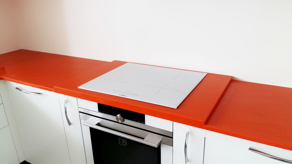 Обложка проекта: "Солнечная" столешница Technistone