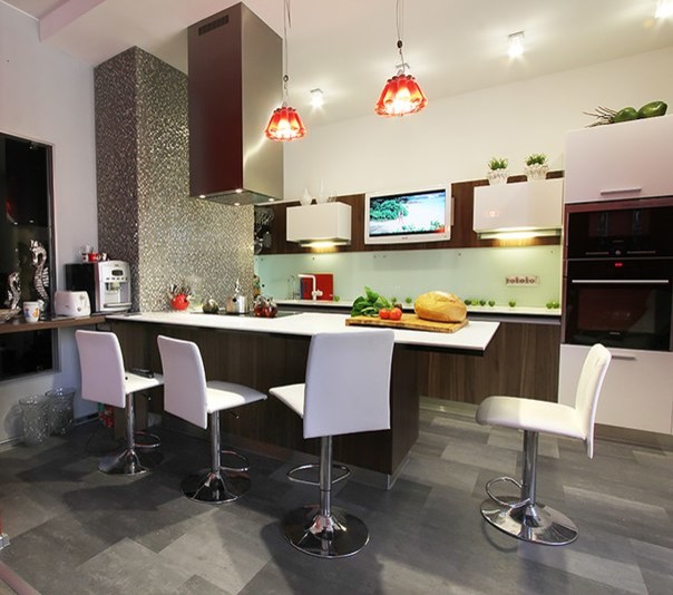 Яна Озерова