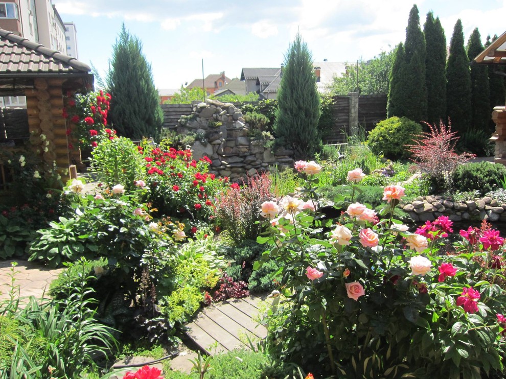 Ландшафт в пейзажном стиле с плавательным прудом 12 соток