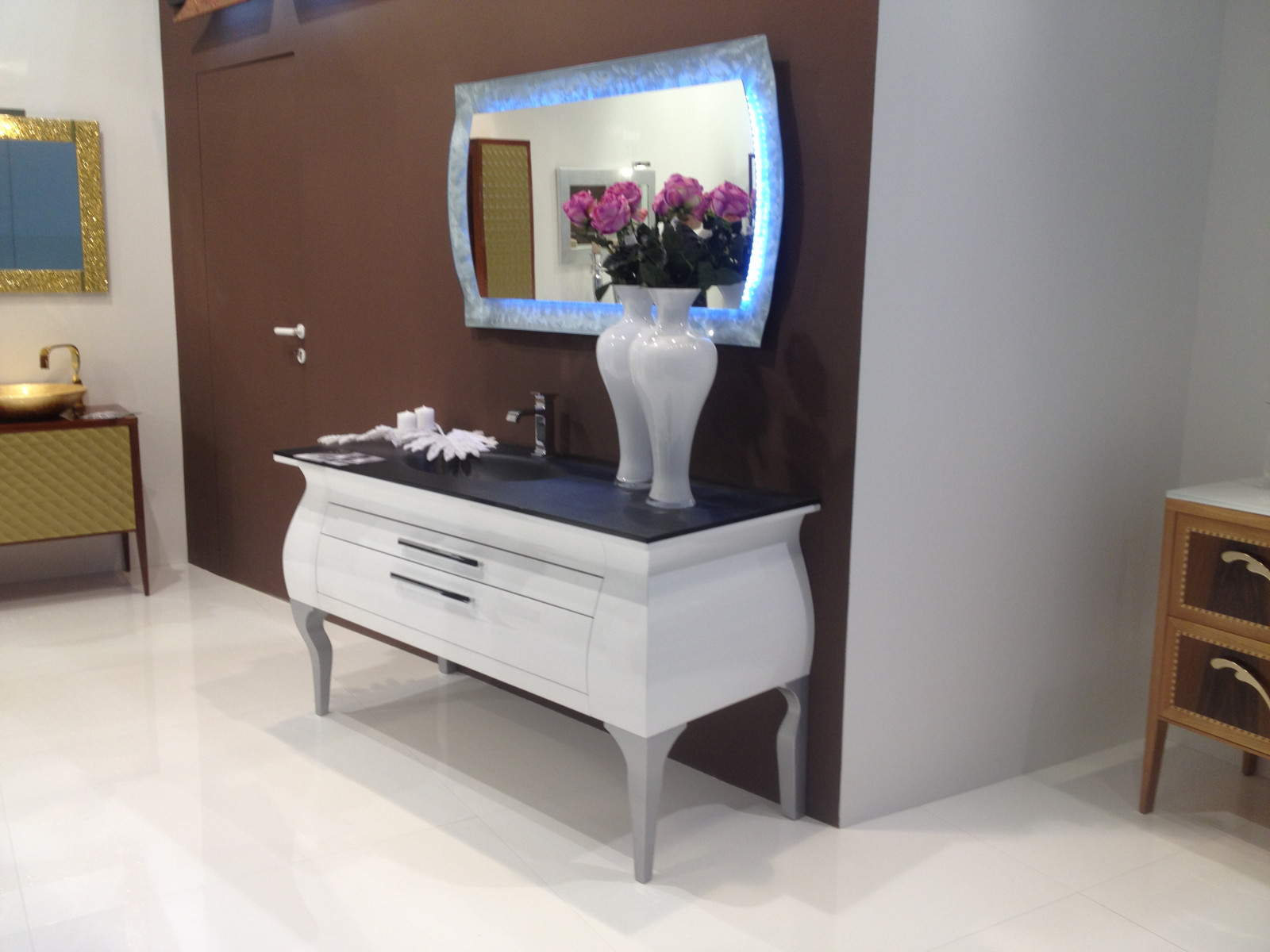 Выставка Salone del Mobile, Милан, Италия - 2