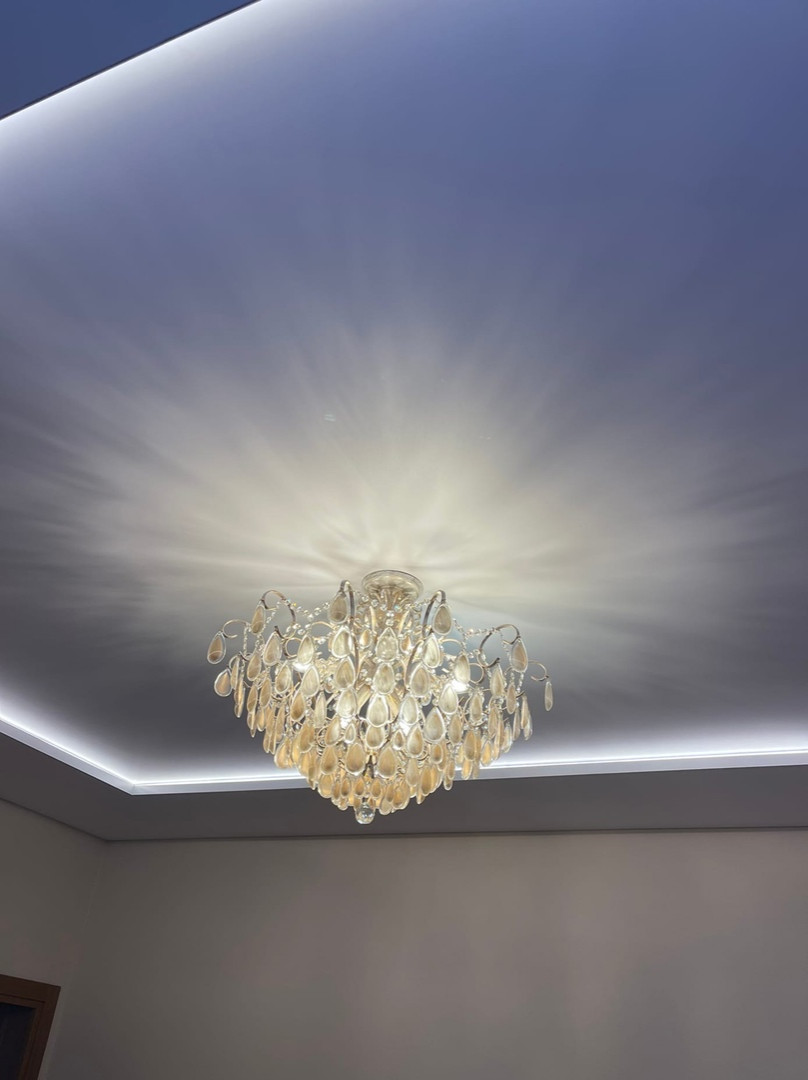 Обложка проекта: Многоуровневые потолки в КП голубой залив